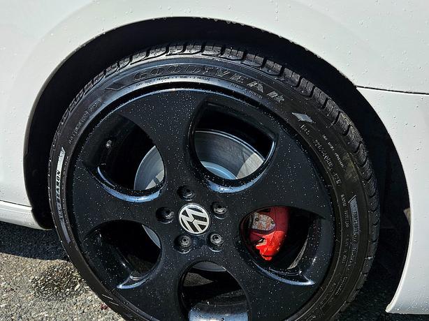 2012 Volkswagen  GTI PZEV image 2