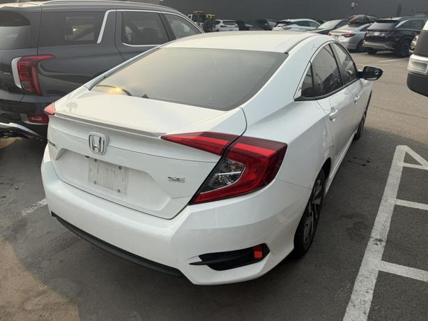 2018 Honda Civic Sedan SE image 4