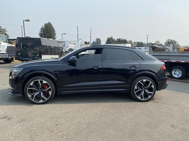 2020 Audi RS Q8 image 2