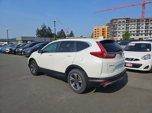 2018 Honda CR-V LX AWD | Cruise Control! image 4
