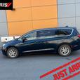 2024 Chrysler Pacifica Touring-L FWD | Blind Spot Monitor | Bluetooth Connectivi thumbnail image 3