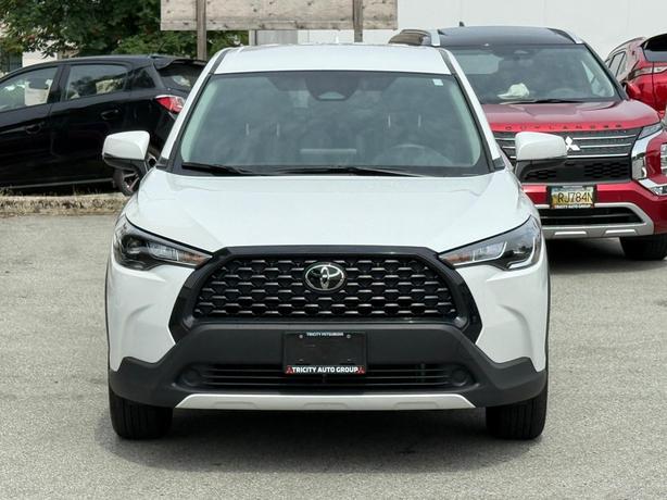 2024 Toyota Corolla Cross LE - No Accidents, One Owner, Heated Seats image 2