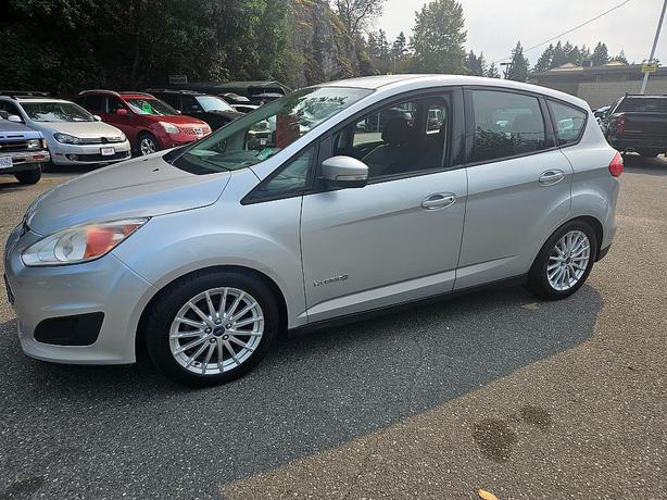 2013 Ford  C-Max Hybrid SE image 4