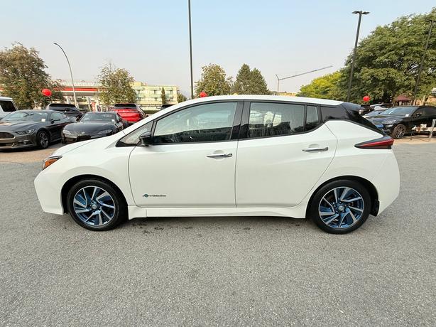 2019 Nissan LEAF image 8