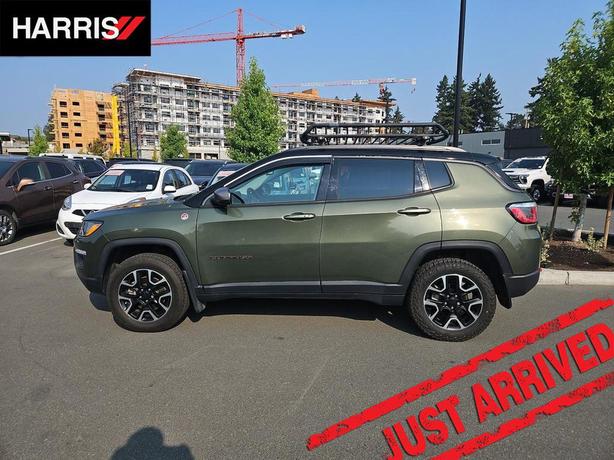 2020 Jeep Compass Trailhawk 4x4 | No Reported Accidents | One Owner! image 3