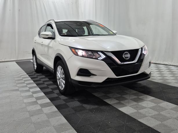 2023 Nissan Qashqai SV AWD | Heated Seats | Adaptive Cruise Control | One Owner! image 3