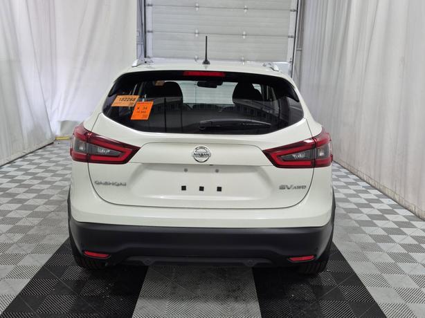 2023 Nissan Qashqai SV AWD | Heated Seats | Adaptive Cruise Control | One Owner! image 4