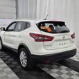 2023 Nissan Qashqai SV AWD | Heated Seats | Adaptive Cruise Control | One Owner! thumbnail image 5