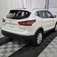 2023 Nissan Qashqai SV AWD | Heated Seats | Adaptive Cruise Control | One Owner! thumbnail image 6