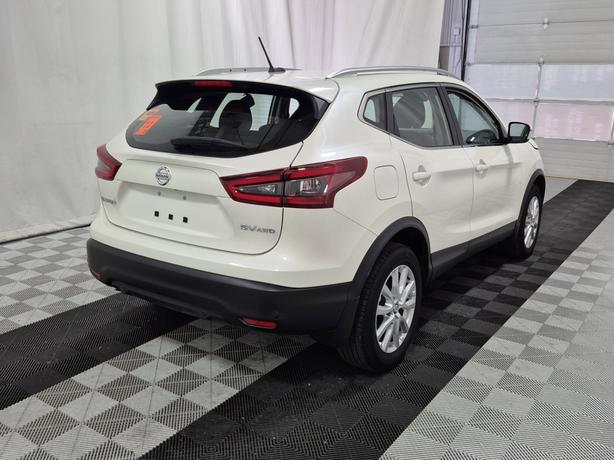 2023 Nissan Qashqai SV AWD | Heated Seats | Adaptive Cruise Control | One Owner! image 6