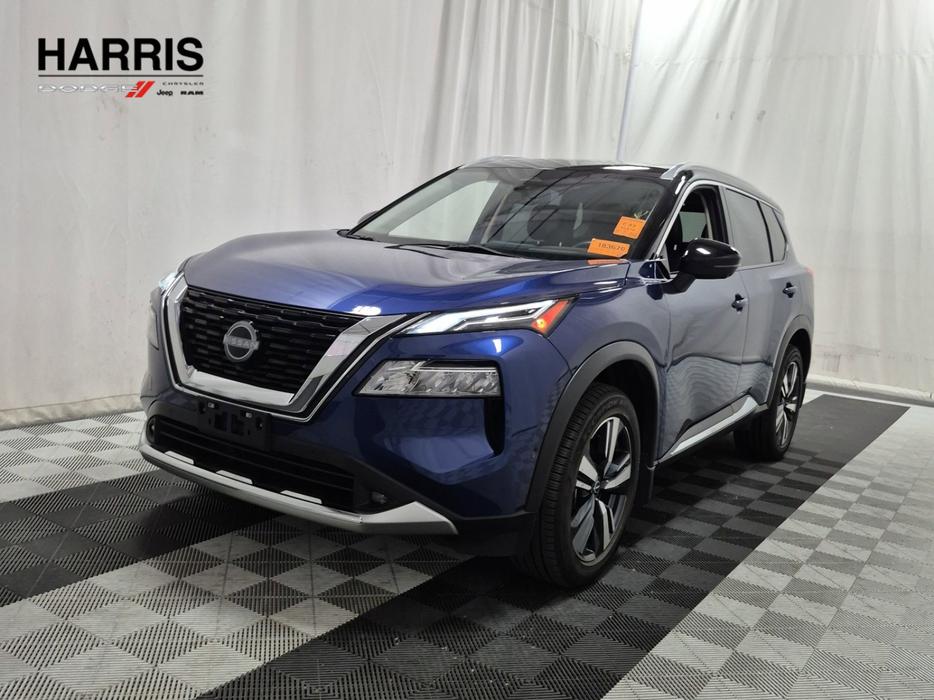 2022 Nissan Rogue Platinum AWD | One Owner! display photo
