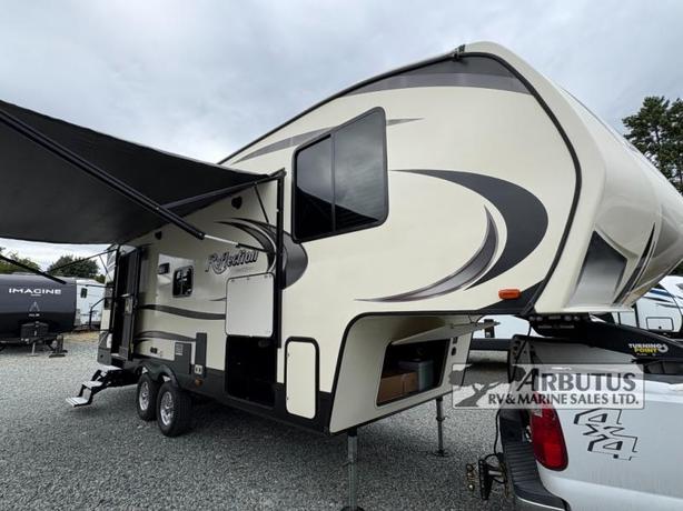 Used 2019 Grand Design Reflection 150 Series 230RL image 1