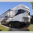 Used 2018 American Coach AMERICAN DREAM SE40L thumbnail image 4