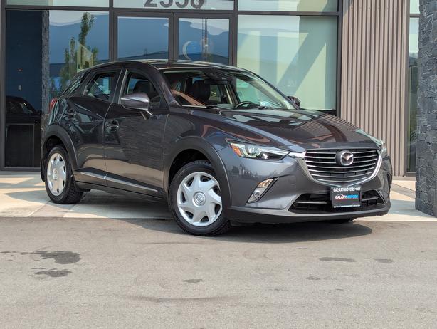 2017 Mazda CX-3 GT - AWD, Sunroof, Heated Seats, HUD image 4