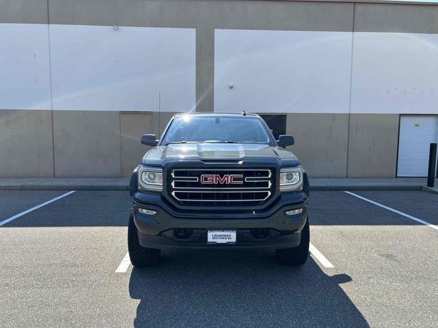 2017 GMC Sierra 1500 image 2