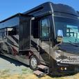 Used 2019 Fleetwood RV Discovery LXE 44H thumbnail image