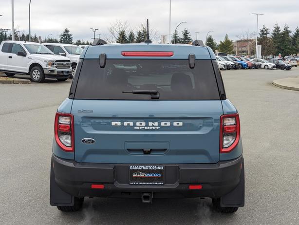 2023 Ford Bronco Sport Outer Banks - 4x4, Heated Seats, Navigation image 7