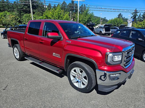 2018 GMC  Sierra 1500 SLE image 1