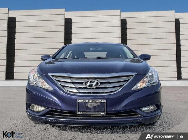 2013 HYUNDAI SONATA image 2