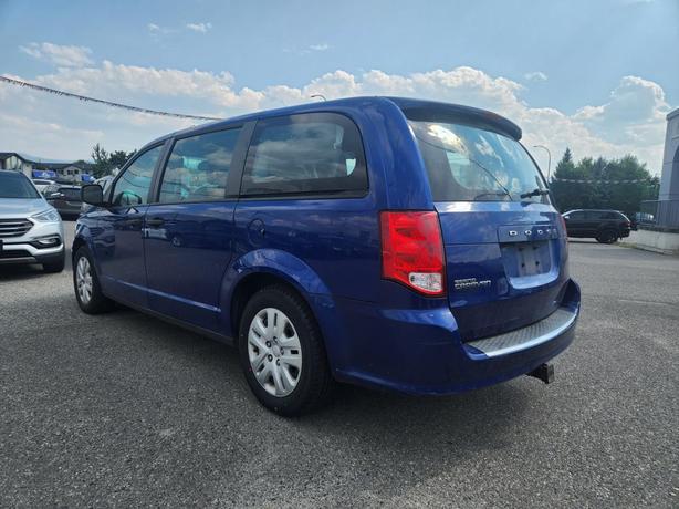 2018 Dodge Grand Caravan Canada Value Package | Engine Block Heater | Keyless En image 4