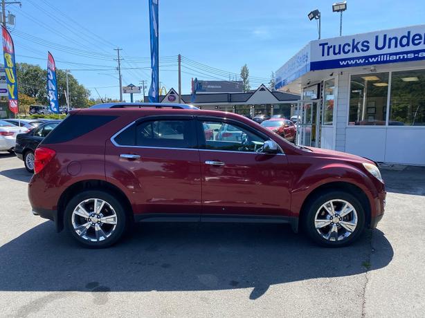 2011 Chevrolet  Equinox LTZ image 4