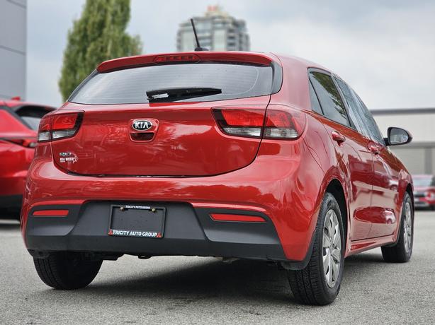 2018 Kia Rio 5-door image 2