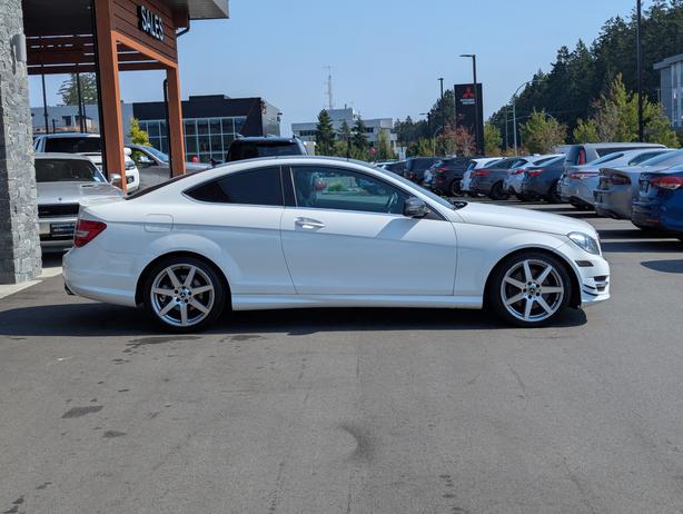 2013 Mercedes-Benz C-Class 4MATIC image 5