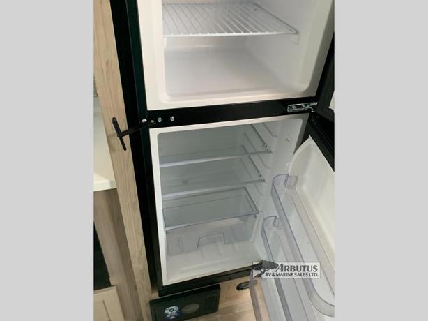 Used 2024 Forest River RV Rockwood GEO Pro G20FBS image 6