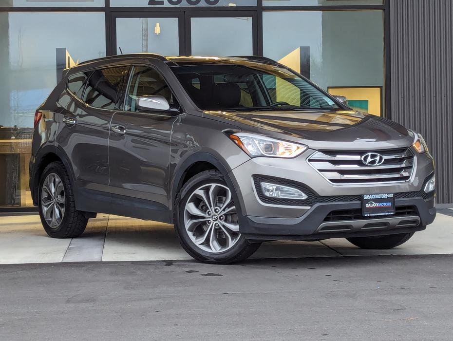 2014 Hyundai Santa Fe Sport Limited - Sunroof, NAV, Heated/Vented Seats display photo