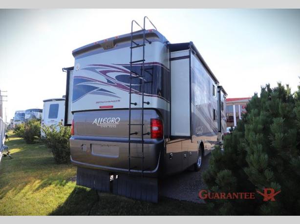 Used 2013 Tiffin Motorhomes Allegro Open Road 35 QBA image 4