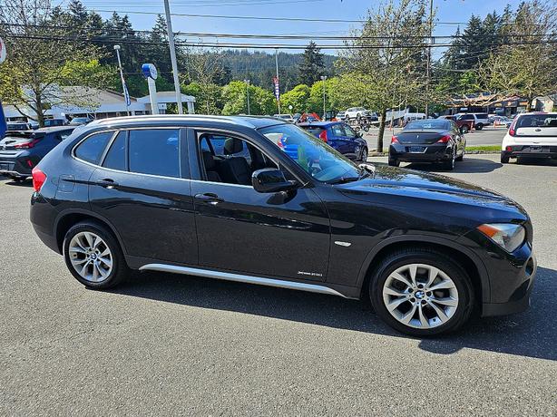 2012 BMW  X1 xDrive28i 28i image 2