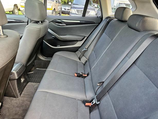 2012 BMW  X1 xDrive28i 28i image 7