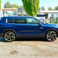 2024 Mitsubishi Outlander PHEV thumbnail image 4
