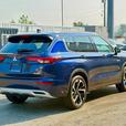 2024 Mitsubishi Outlander PHEV thumbnail image 5