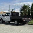 2020 Ford F-350 SD XLT 4X4 Crew Cab 8-Foot Flat Deck Truck thumbnail image 7