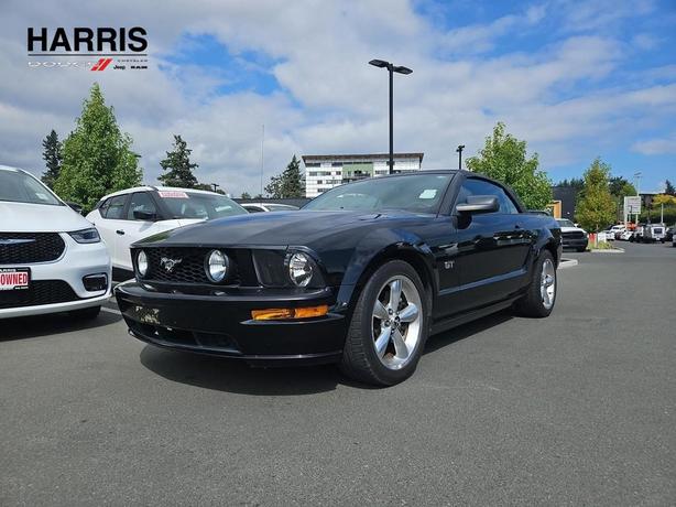 2006 Ford Mustang GT image 1