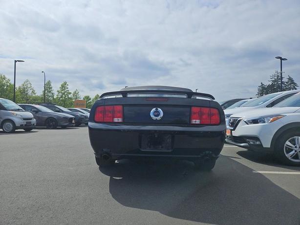 2006 Ford Mustang GT image 5