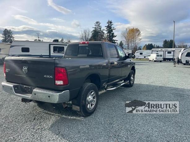 Used 2017 Dodge RAM 2500 image 3