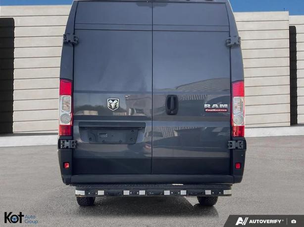 2022 RAM PROMASTER CARGO VAN image 5