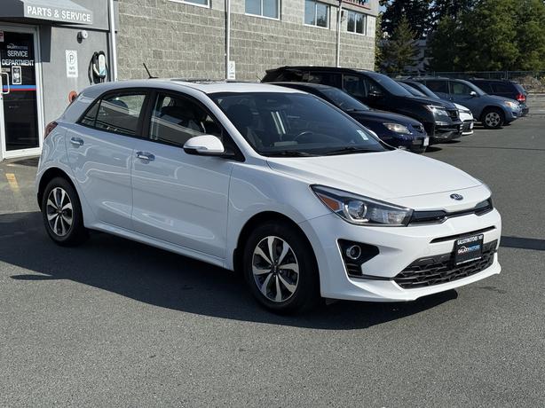 2021 Kia Rio 5-door Exterior Parking Camera Rear & Heated Seats image 4