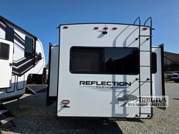 Used 2022 Grand Design Reflection 150 Series 295RL image 2