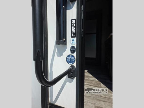 Used 2022 Grand Design Reflection 150 Series 295RL image 7