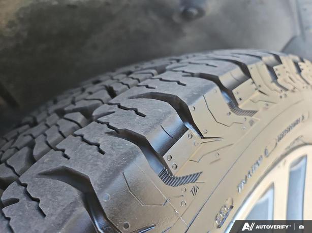 2016 Honda Pilot 4WD 4dr Touring | Bluetooth Connectivity | No Reported Accident image 7