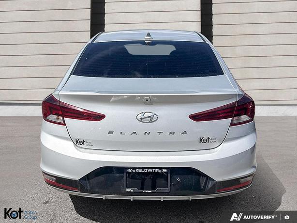 2020 Hyundai Elantra Preferred image 5