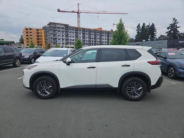 2022 Nissan Rogue S AWD | Heated Seats | Cruise Control! image 3