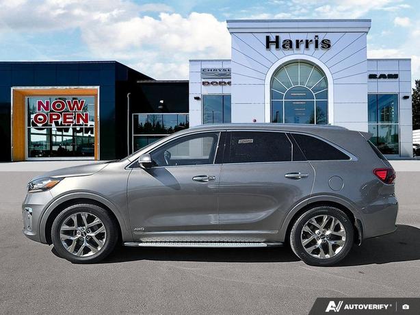 2019 Kia Sorento AWD | Premium Leather | Heated Seats! image 3