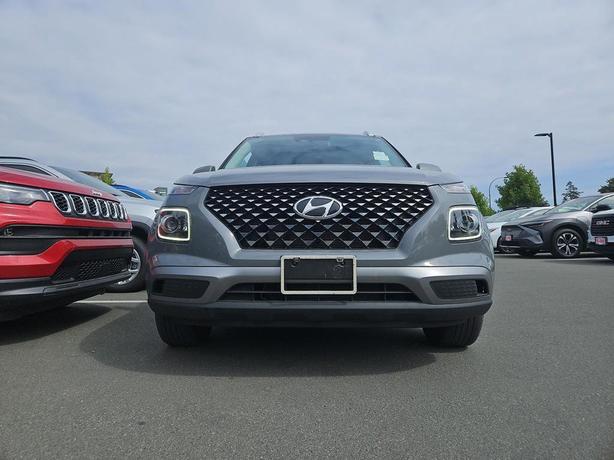2023 Hyundai Venue Ultimate IVT | Blind Spot Monitor | Remote Engine Start! image 2