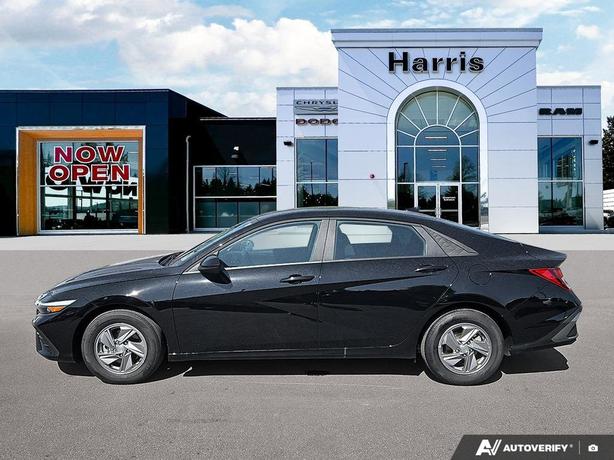 2025 Hyundai Elantra Essential IVT | One Owner | No Reported Accidents! image 3