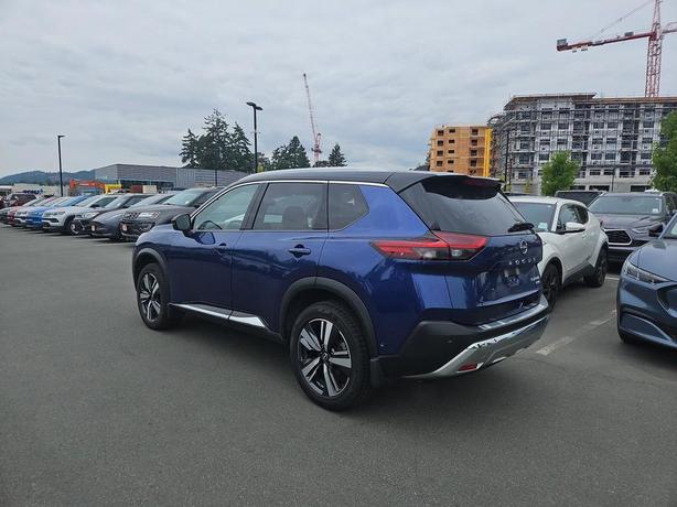 2022 Nissan Rogue Platinum AWD | One Owner! image 4