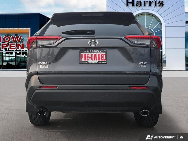 2020 Toyota RAV4 XLE AWD | One Owner | Premium Pkg! image 5